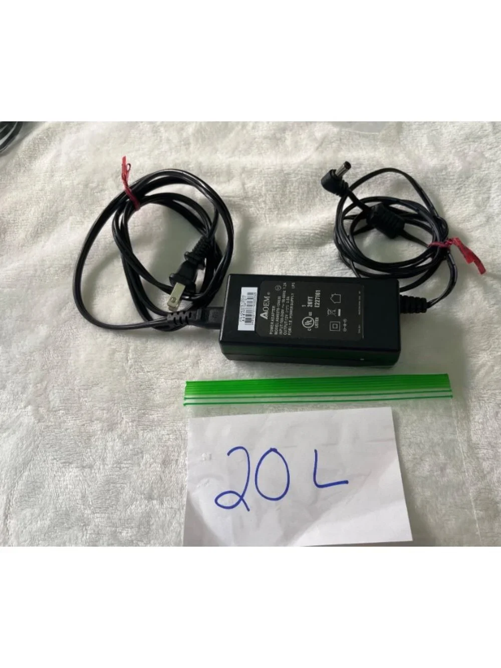 AOEM 12V 3A Power Adapter Model A0403T8-120030 With Cord - 60 Inches Length 20L